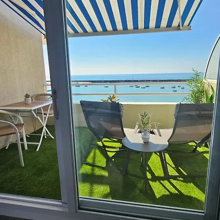 La Petite Croisière - Vue *